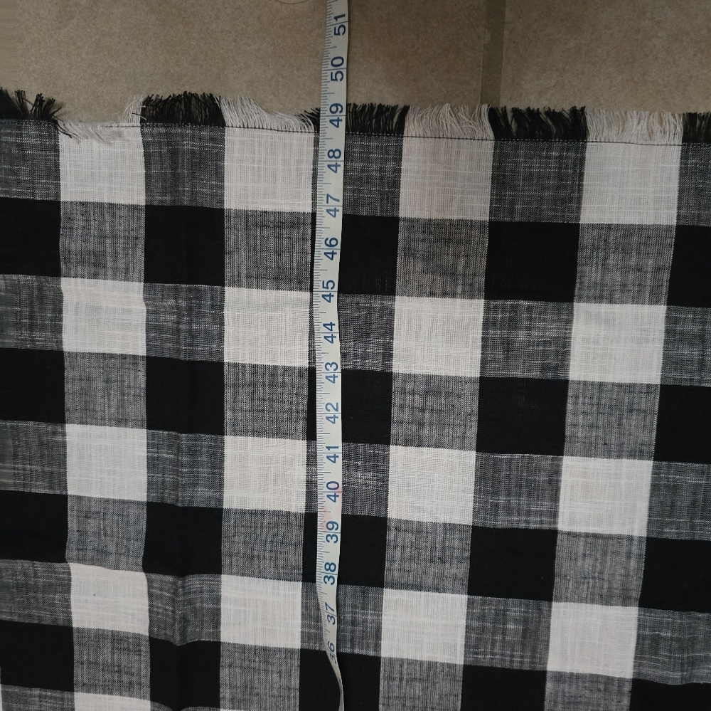 Table cloth - Picture 2 of 4